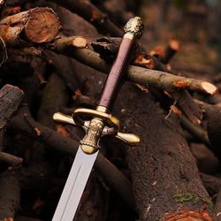 arya stark needle sword game of thrones, longclaw sword, dark sister blackfyre sword, daemon targaryen sword, gift
