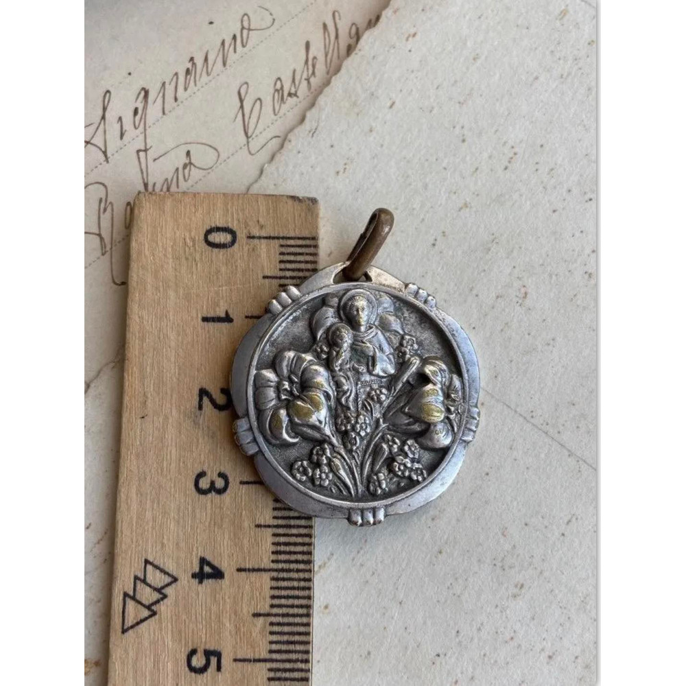 Vintage Christian Silver Plated Pendant Jesus Chain Necklace Sterling Silver 925 Marked 1
