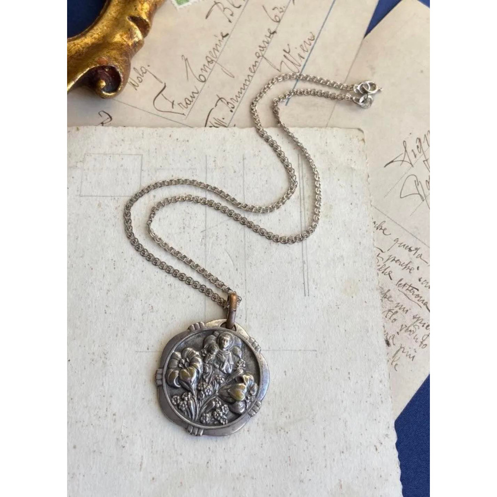 Vintage Christian Silver Plated Pendant Jesus Chain Necklace Sterling Silver 925 Marked 2