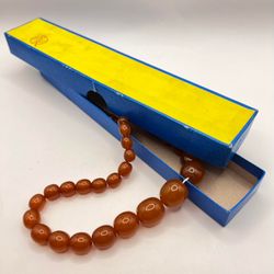 genuine pre owned vintage natural butterscotch egg yolk baltic amber beads necklace in box