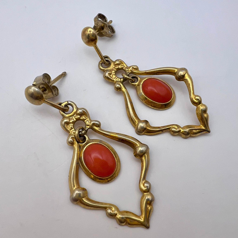 Gilt Sterling Silver 925 Vintage Pre Owned Womans Stud Ear Earrings Coral Gemstone Signed 4