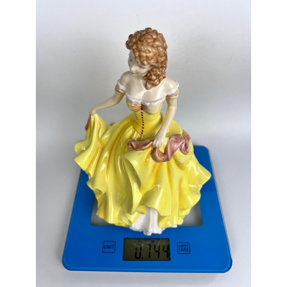 Royal Doulton Vintage Collectible Porcelain Figure Statue Pretty Lady England 2