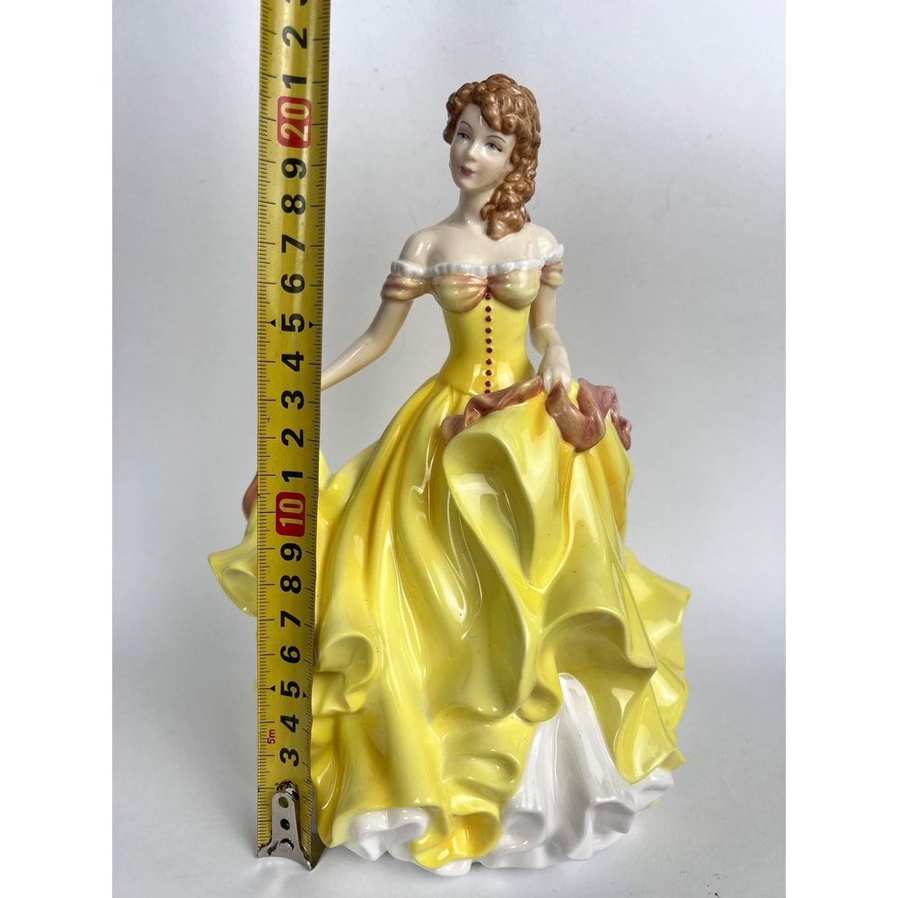 Royal Doulton Vintage Collectible Porcelain Figure Statue Pretty Lady England 4