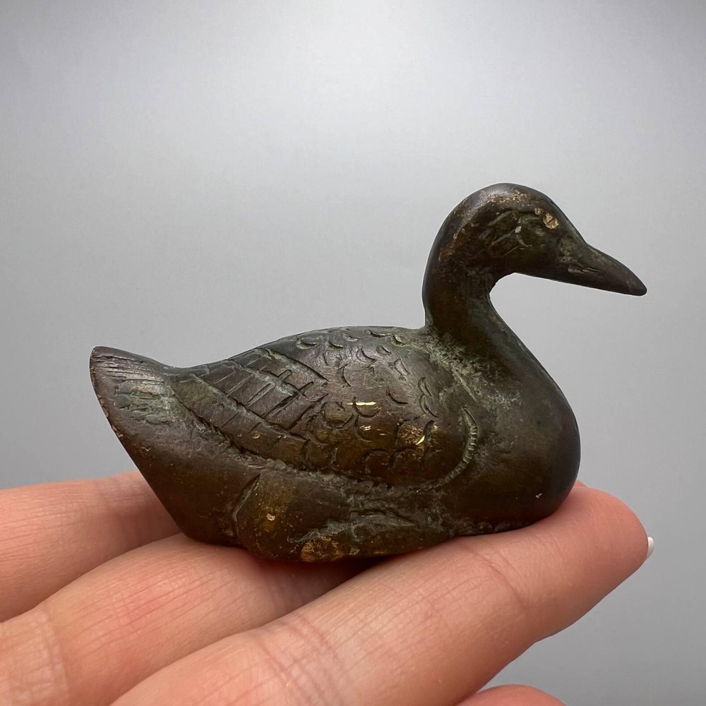 Heavy Antique Bronze Mini Figure Statue Bird Duck Collectible Home Decor 0