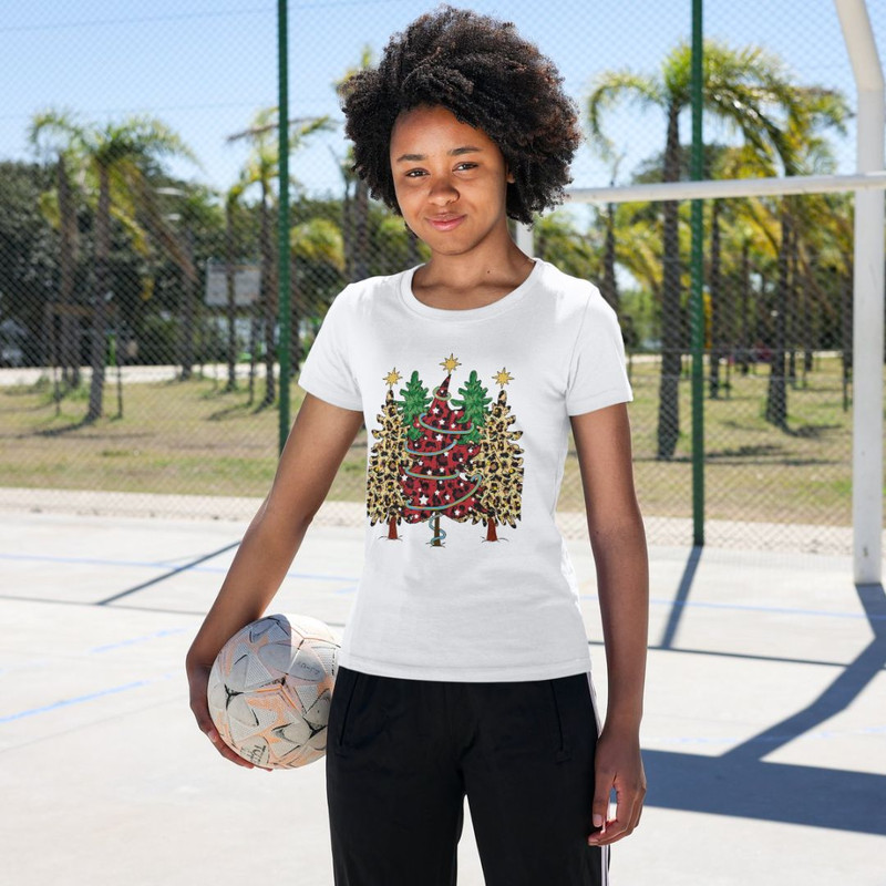 Charming Christmas Tree PNG Perfect For DIY Crafts  Holiday Cards 1