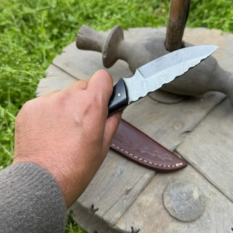 Custom Handmade Damascus Steel Best Skinner Knife Hunting Knife With Sheath Bone Handle Camping Kni 4