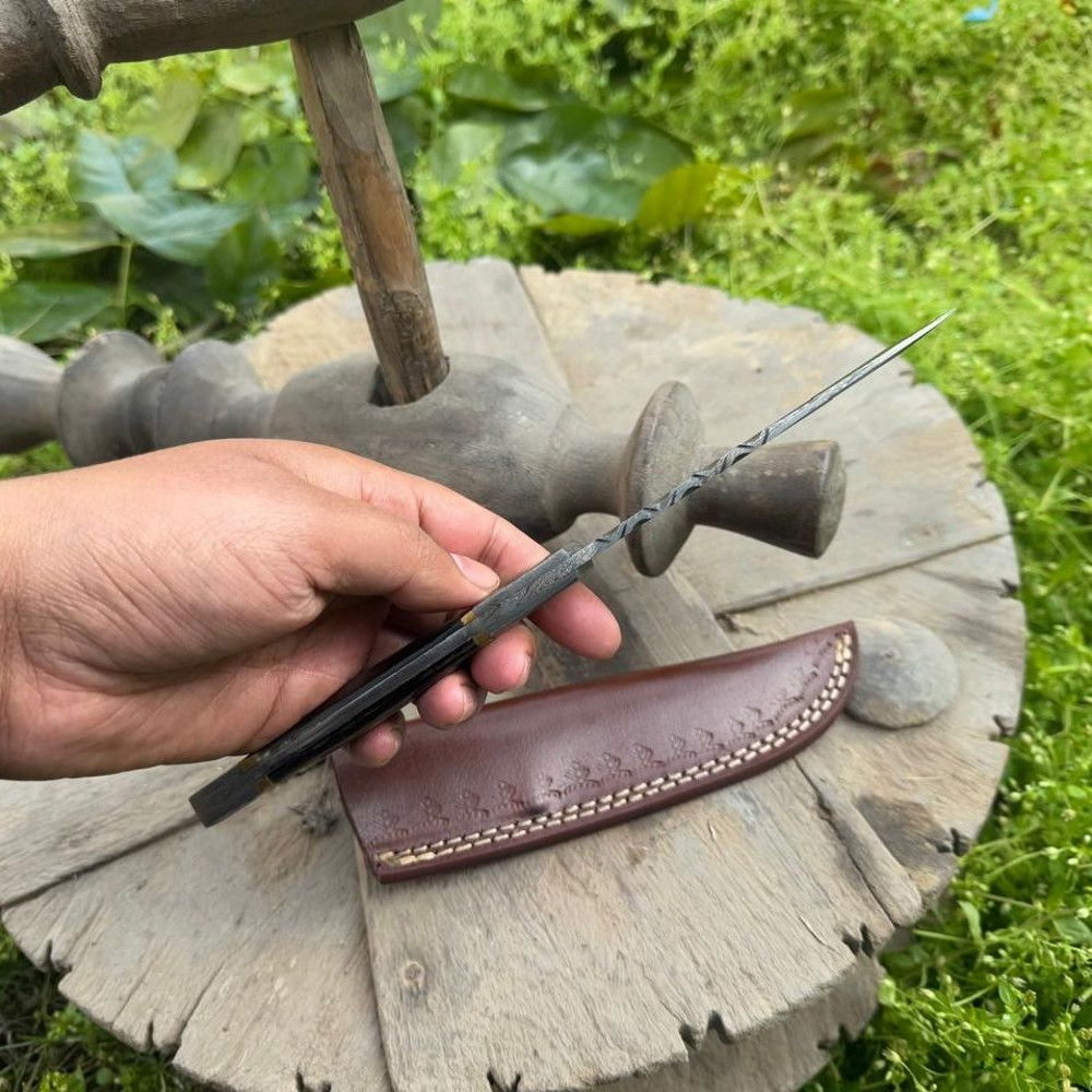 Handmade Damascus Steel Full Tang Classic Hunting Knife  Sheath Horn Handle Tactical Fixed Blade Su 4