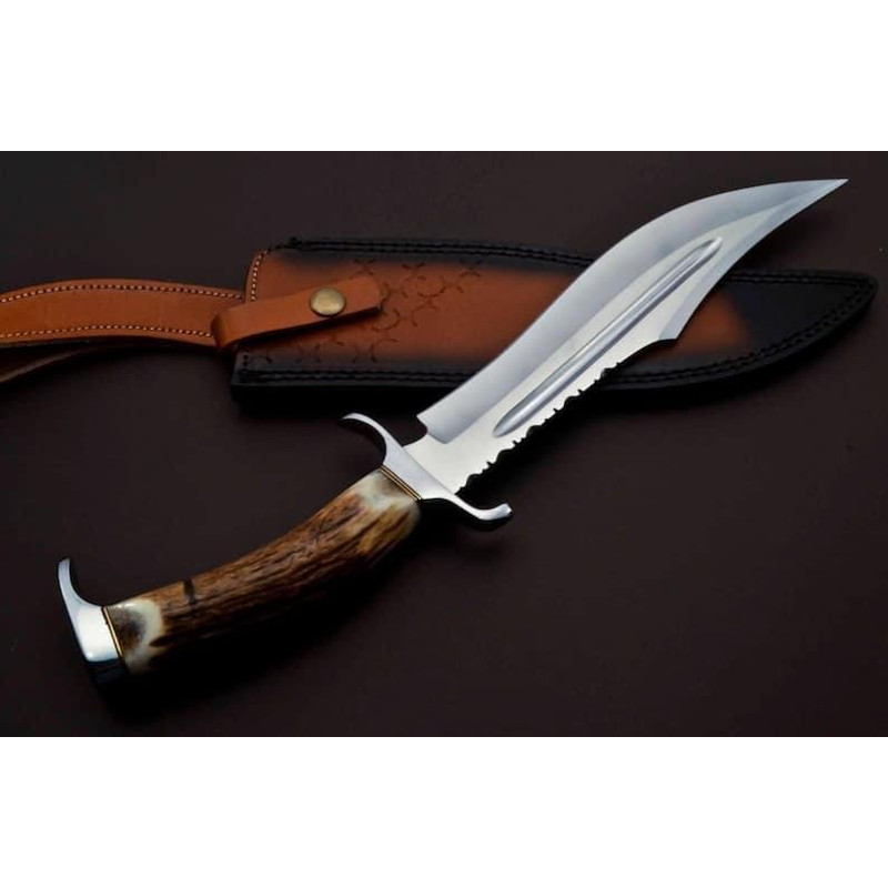 Custom Handmade D2 Steel Hunting Knives 1
