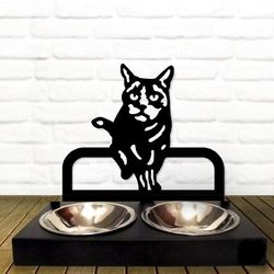 custom cat bowl personalized with your pet's name. custom name. cat food bowl. pet bowl. gift for cat lovers.