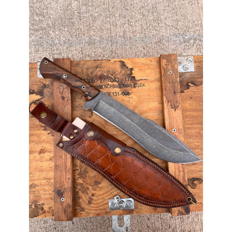 Heavy Chopper Machete Knife With Sleipner Steel Walnut Wood Grip 0