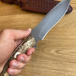 handmade 1075 carbon steel hunting knife – stag horn outdoor survival blade