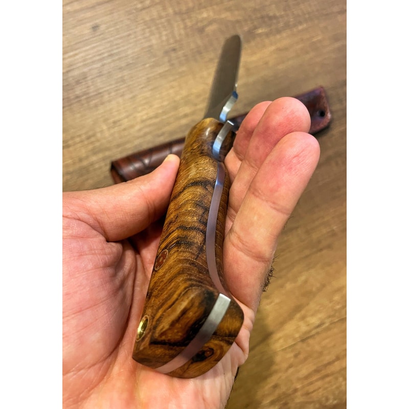 Blacksmith Style Hunting Knife Chestnut Handle Outdoor Utility Blade 5