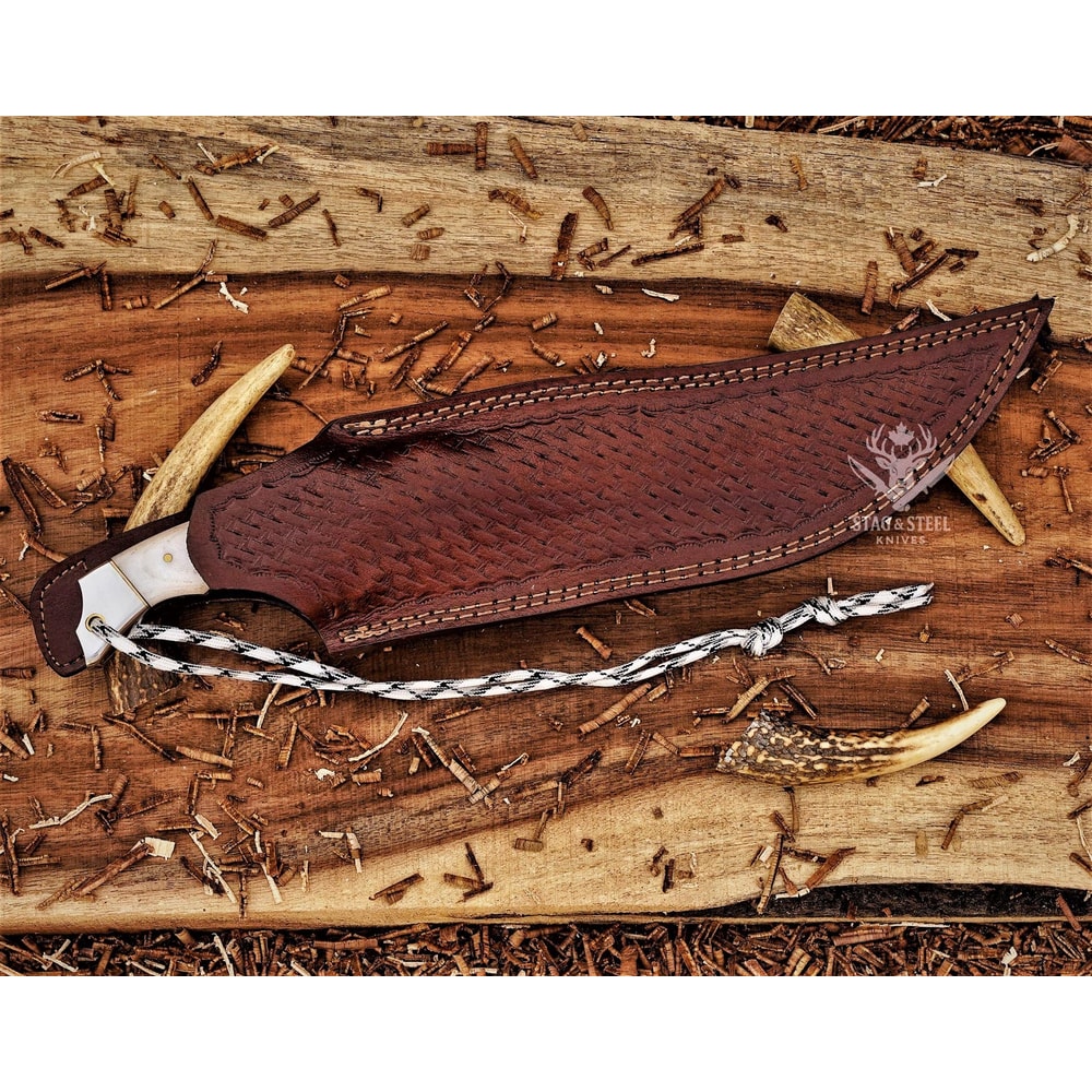Handmade Damascus Bowie Knife 8 Inch Hunting Blade With Micarta Or Walnut Handle 1
