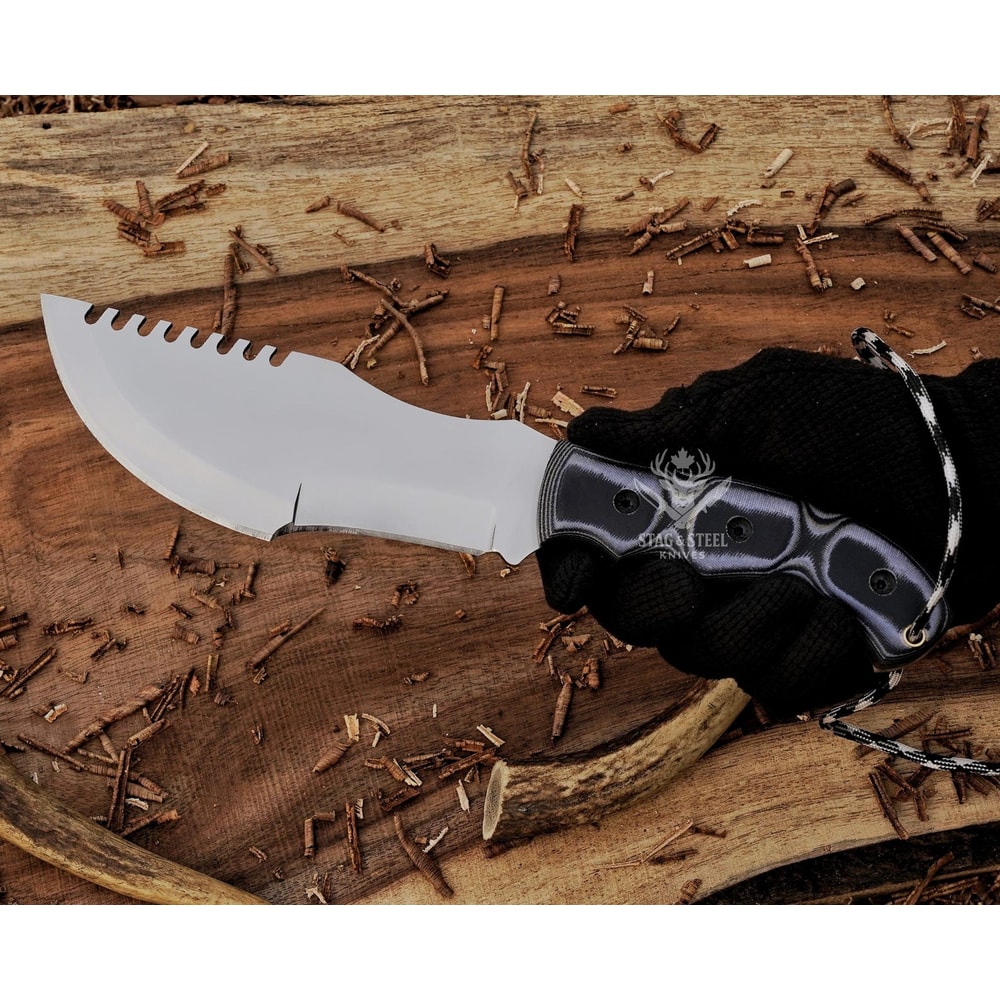 Professional Survival Tracker Knife For Hunting Camping 3