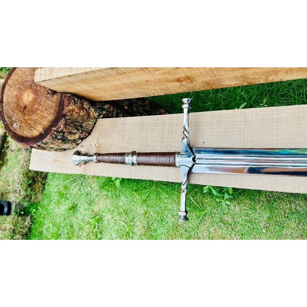 Medieval Carbon Steel Long Sword 40 Inch Handmade Collector Sword With Rosewood Handle 3