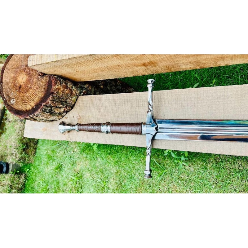 Medieval Carbon Steel Long Sword 40 Inch Handmade Collector Sword With Rosewood Handle 3
