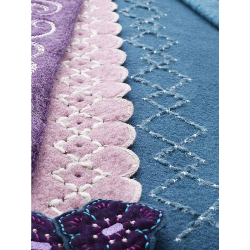 PFAFF Collection 453 Floral Needlework 3