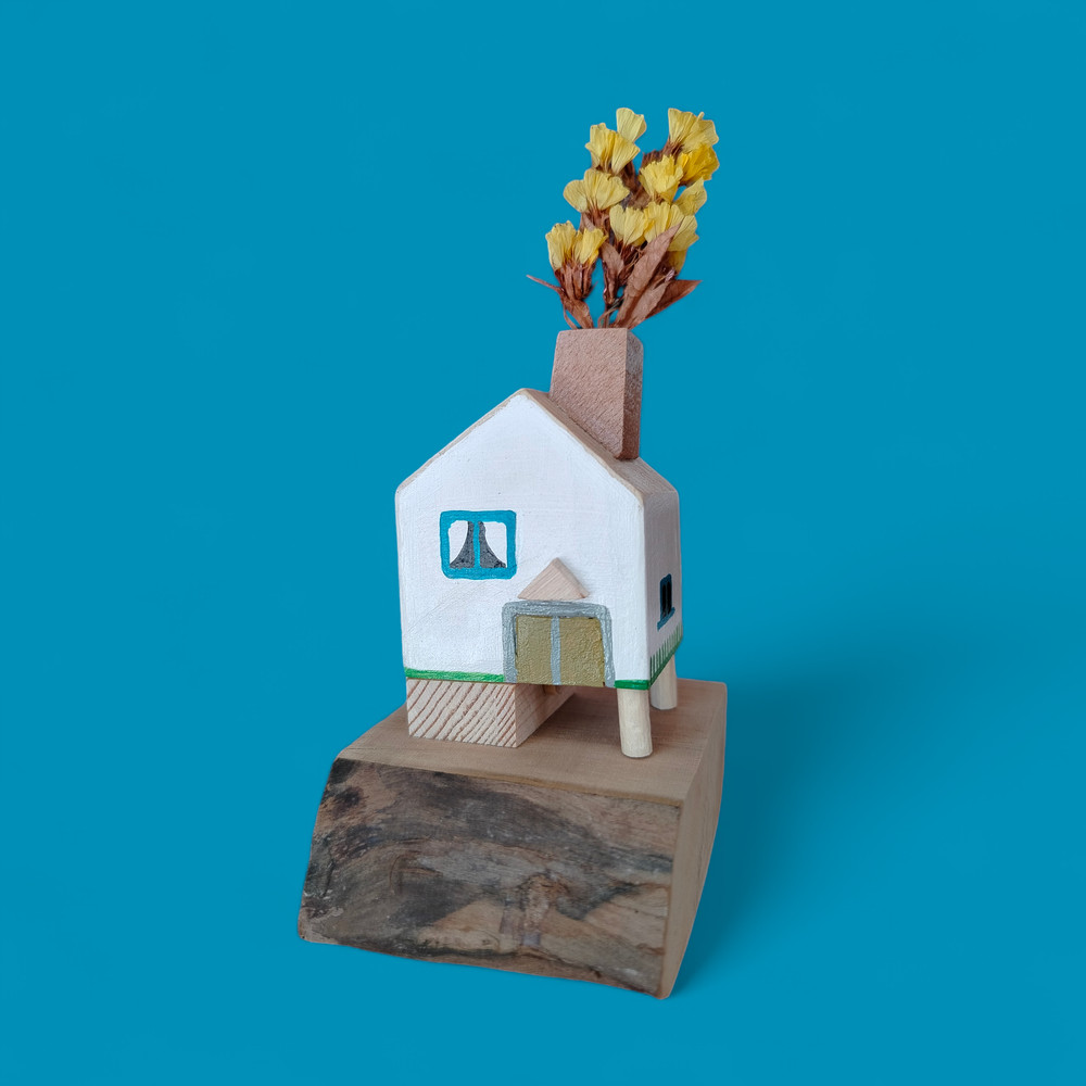 Miniature Wooden Incense House 1