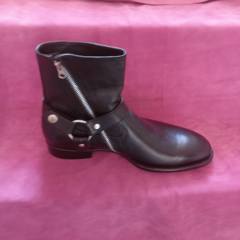 Handmade Black Color Genuine Leather Stylish Side Zipper High Ankle Rounded Strap Boots 5