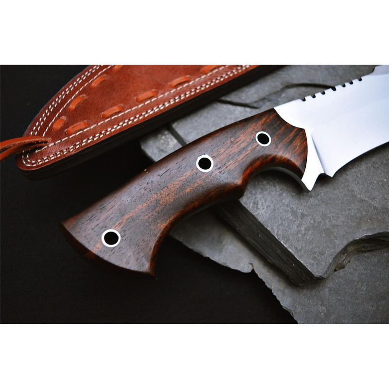 Custom Handmade Premium D2 Tool Steel Hunting Knife With Walnut Wood HandleGIFT FOR HIM 3