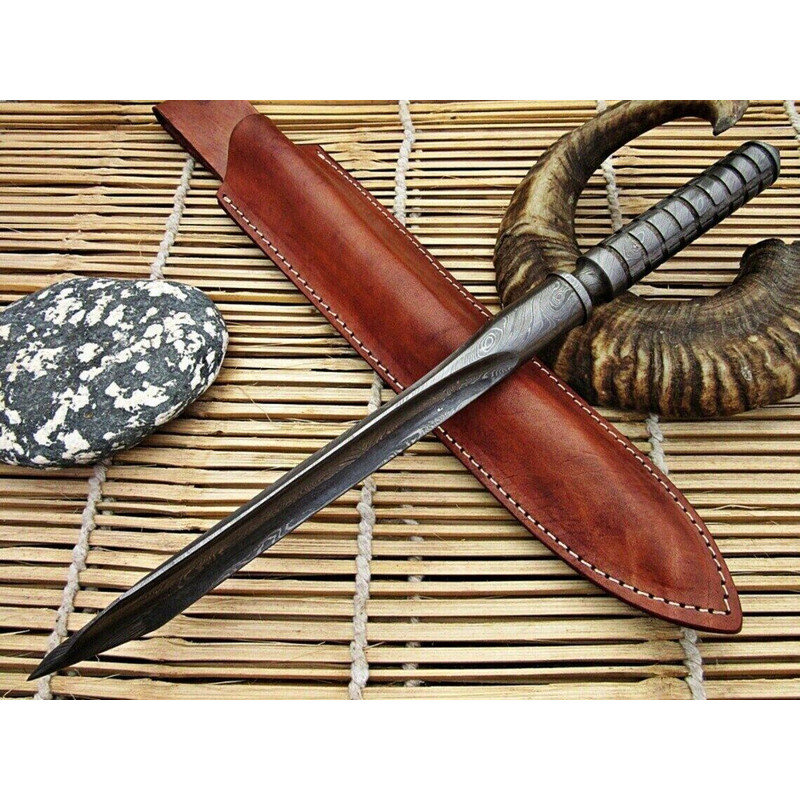 Custom Forged Damascus Steel Tri Edge Kris Dagger Knife 0