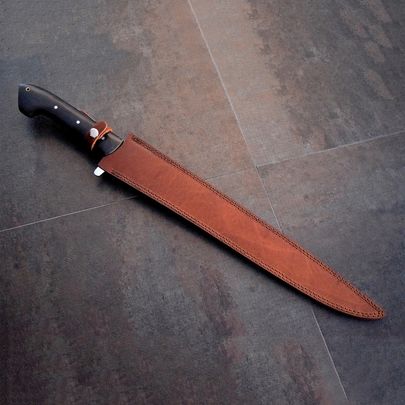 Custom Handmade Beautiful D2 Steel Hunting Sword 1