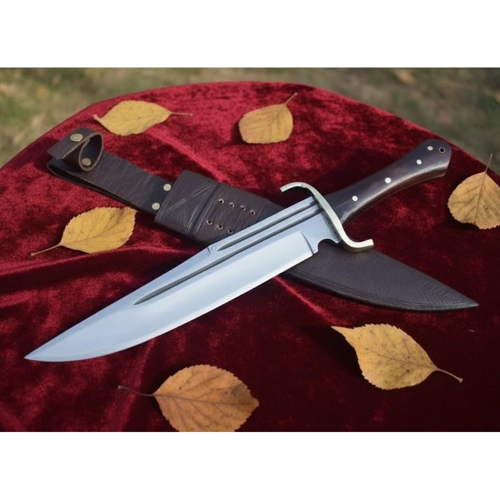 Handmade Carbon Steel Bowie Knife 13 Rosewood Handle Hunting Knife With Leather Sheath 1
