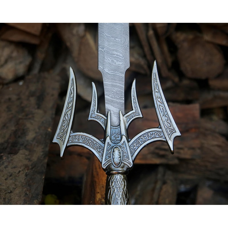 Hand Forged Damascus Steel Fantasy Sword 38 Ornate Guard Medieval Warrior Long Blade 1