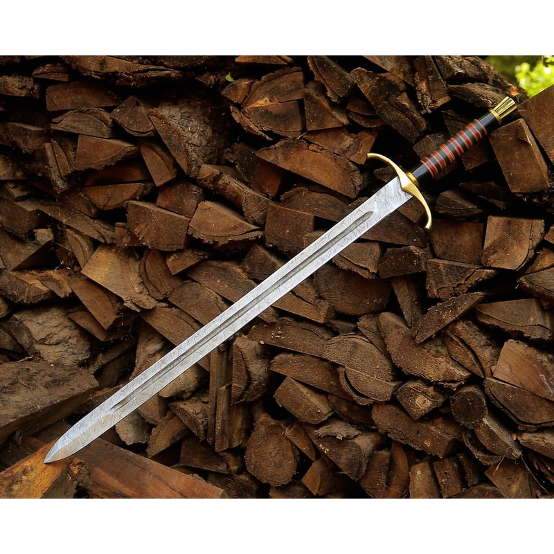 Personalized Damascus Steel Long Sword 40 Hand Forged Medieval Custom Engraved Gift 2