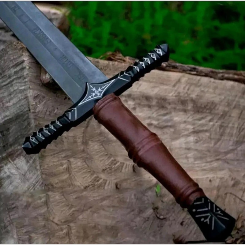 Handcrafted Carbon Steel Viking Greatsword 42 Medieval Sword With Leather Scabbard 2