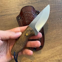 compact n690 steel camping knife – walnut wood outdoor hunting blade