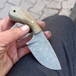 handmade damascus hunting knife – green rosewood full tang skinner blade