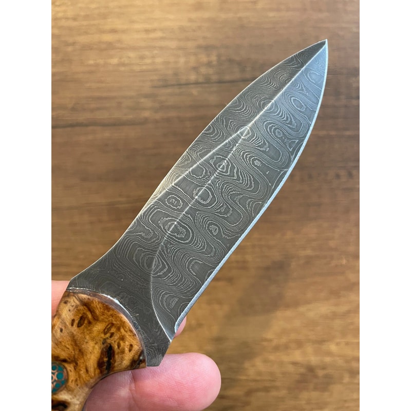 Premium 150 Layer Damascus Steel Outdoor Knife With Chestnut Wood Handle 2