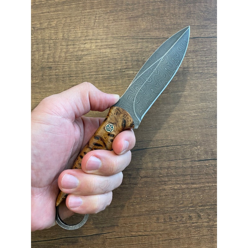 Premium 150 Layer Damascus Steel Outdoor Knife With Chestnut Wood Handle 0