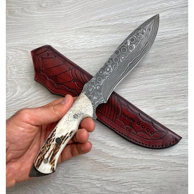 Real Damascus Hunting Knife 150 Layers Full Tang Camping Survival Knife Stag Horn Handle 8