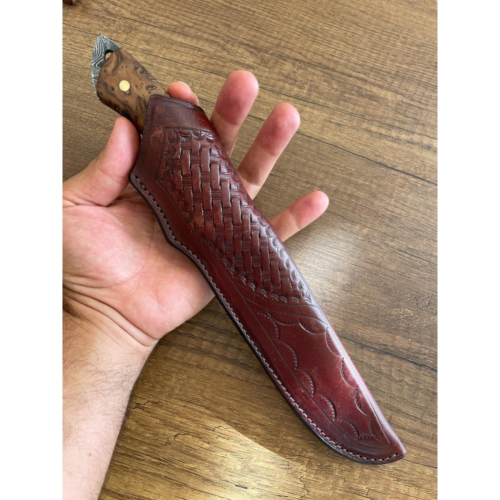 Premium 150 Layer Damascus Steel Outdoor Knife With Full Tang Chestnut Grip 5