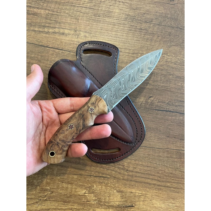 Damascus Everyday Carry Knife With Gloss Chestnut Handle Leather Sheath 8