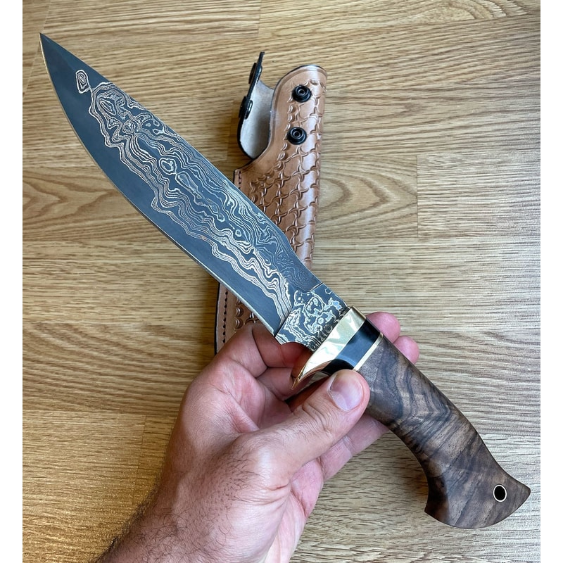 Handmade Damascus Bowie Knife Walnut Ebony Wood Hunting Blade 8