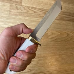 handmade n690 steel hunting knife – white corian handle outdoor blade