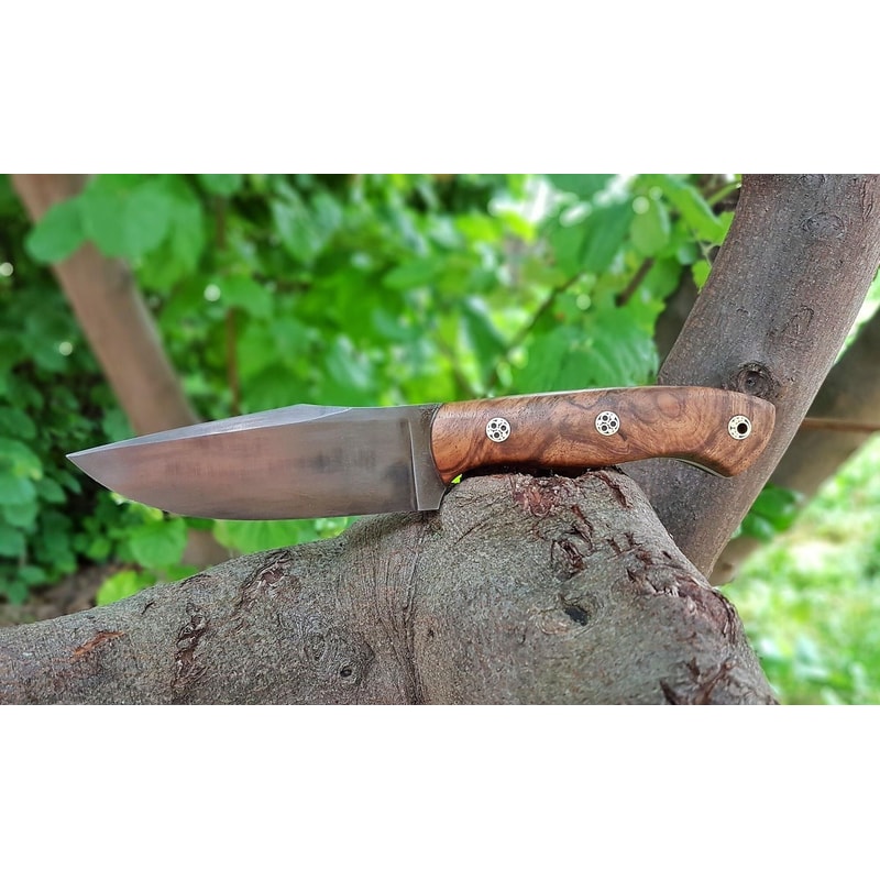 Premium Full Tang Outdoor Knife With 1075 Steel Walnut Wood Handle 6