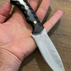 premium full tang camping knife with 1075 carbon steel & black grip