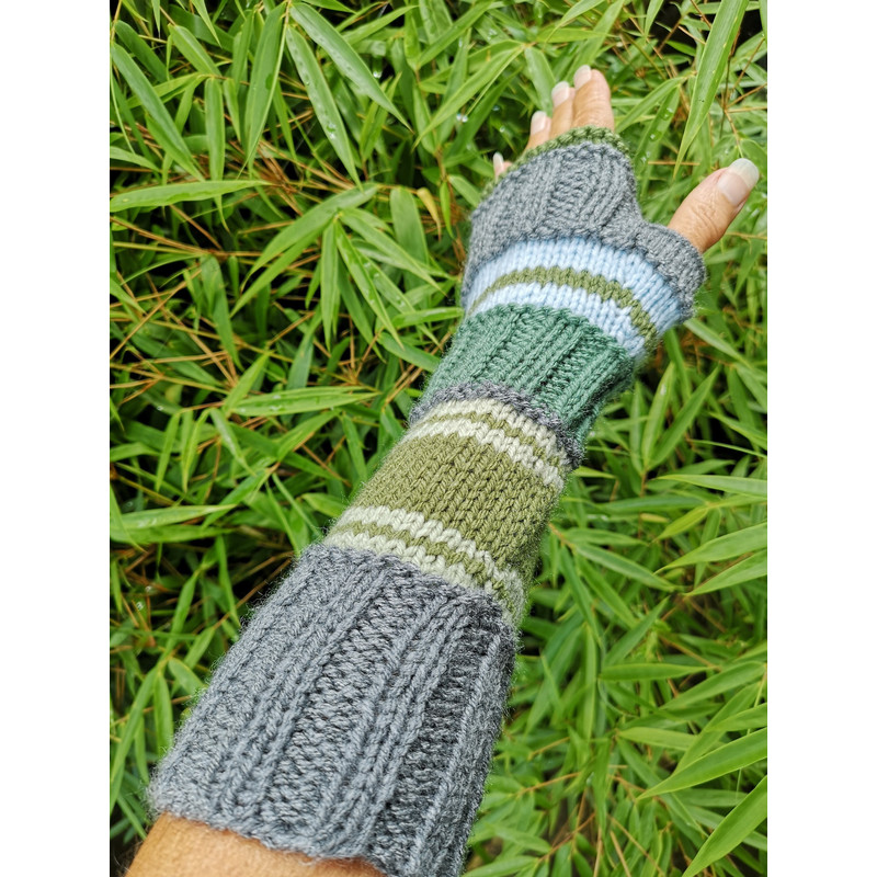 Green Gray Striped Multipattern Knit Fingerless Gloves Mittens Arm Warmer 8