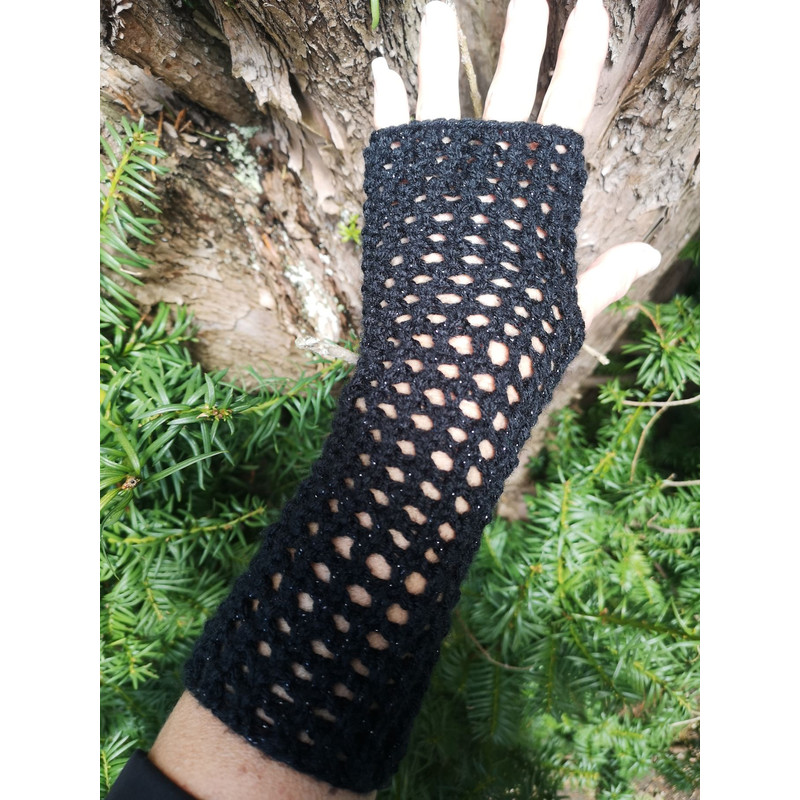Black Handmade Ajour Net Knit Fingerless Gloves 1