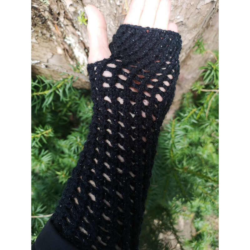 Black Handmade Ajour Net Knit Fingerless Gloves 5