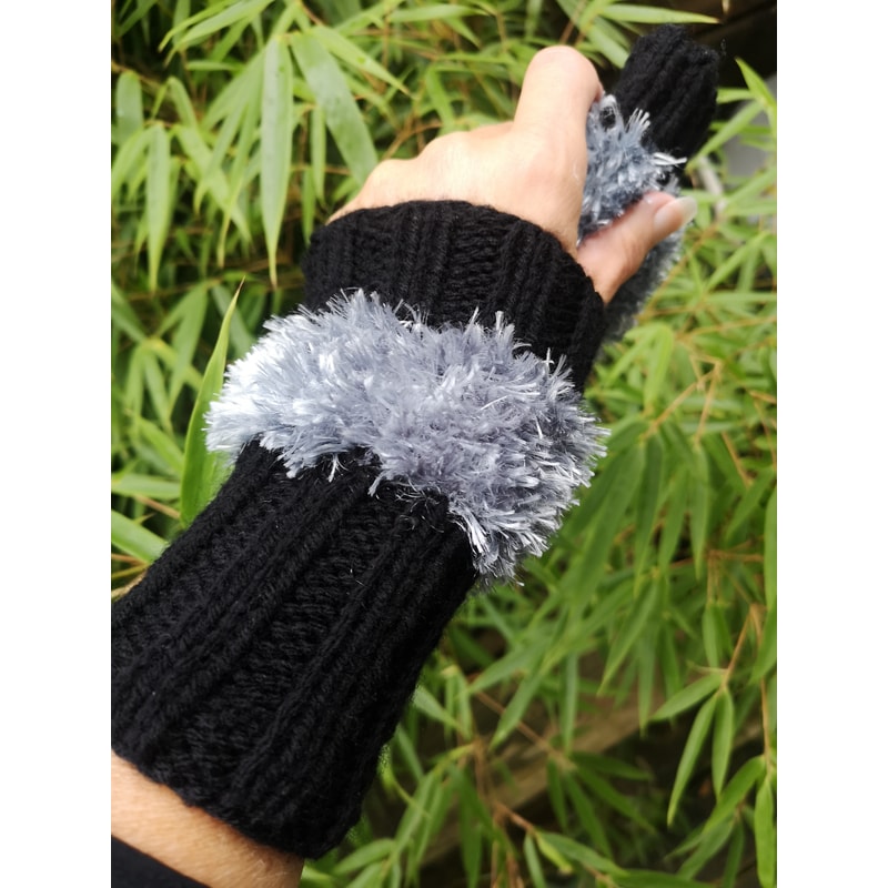 Black Gray Fuzzy Fingerless HandKnit Gloves Wrist Hand Warmer Oekotex 3