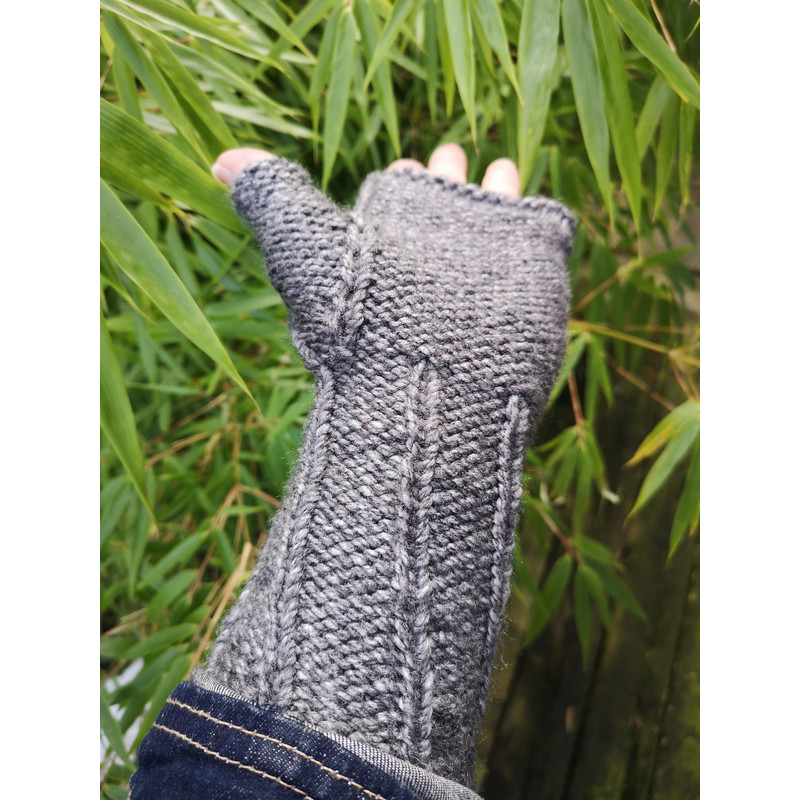 Snowflake Obsidian Gray White Inside Out Fingerless Gloves 9