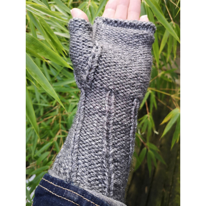 Snowflake Obsidian Gray White Inside Out Fingerless Gloves 5