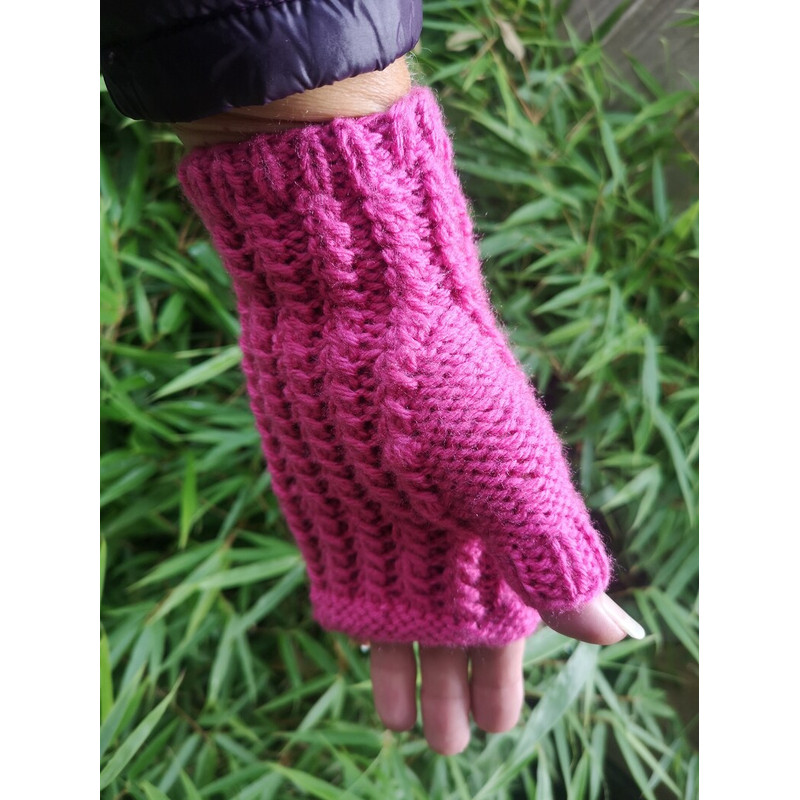 Rose Bonbon Candy Pink HandKnit Fingerless Texting Gloves 1