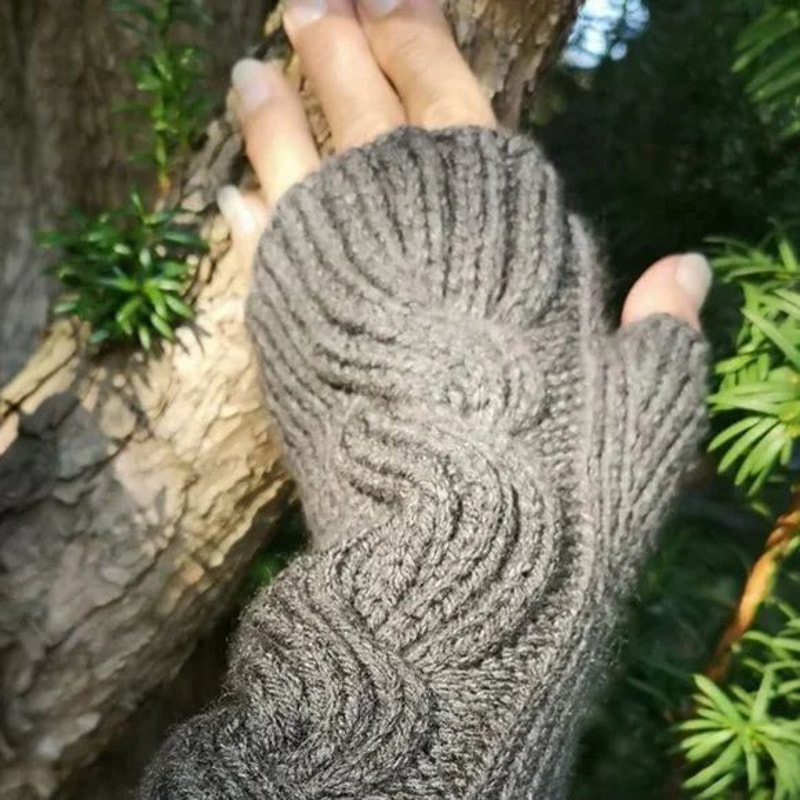Grey Heather Handmade Fingerless Knit Gloves With Thumb 0