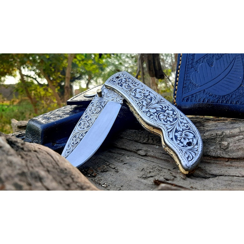 Engraved Fold Knife Prestigious Handmade Engraved Fold Pocket Knife D2 Steel Engraved Blade Foldi 1